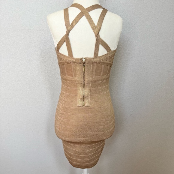 🎉 Sale Guess Gold Bandage Dress XS - Picture 3 of 4